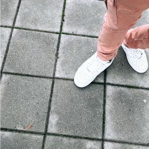 Meet your Posher, Devaughn